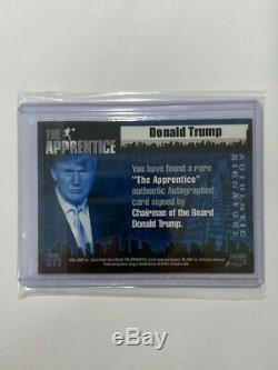 2005 Comic Images The Apprentice Donald Trump Autographed Trading Card #DT1