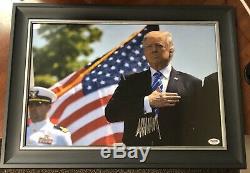 Beautiful Donald Trump Signed 12x18 Photo Framed PSA/DNA Autograph