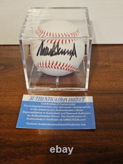 Donald J Trump POTUS Signed Autographed Baseball COA/Hologram/Case