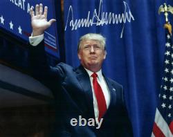 Donald Trump 8x10 Autographed signed Photo Picture and COA