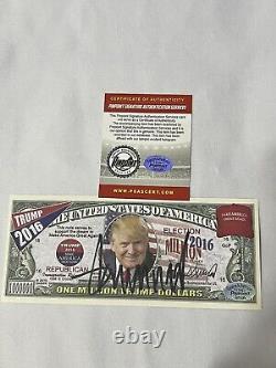 Donald Trump Autographed 2016 Campaign Note with COA