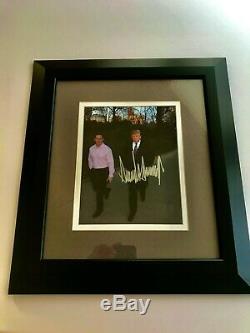 Donald Trump Hand Signed 8 x 10 photo Framed Authentic, have proof signing photo