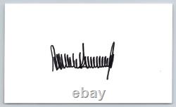 Donald Trump Hand Signed Index Card Business, Realty Show, President