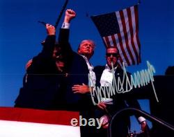 Donald Trump Political Group Pose Signed Autographed Photo Authentic 8X10 COA