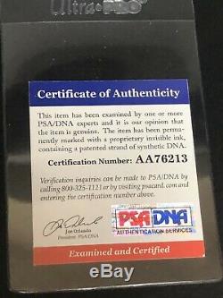 Donald Trump Signed 12x18 Photo Framed PSA/DNA Autograph