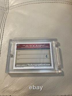 Donald Trump Signed Auto Outstanding Americans Autograph Card 2017