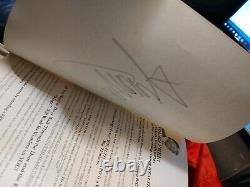 Donald Trump Signed Autograph Book Rare Think Big And Kick Ass 1st Edition 2007