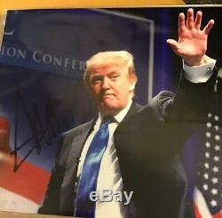Donald Trump Signed Autographed 8x10''45th President'' Waving Nice