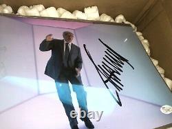 Donald Trump Signed Autographed 8x10 Photo JSA LOA Rare SNL