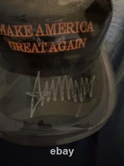 Donald Trump Signed Autographed Make America Great Again Hat