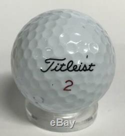 Donald Trump Signed Golf Ball, 45th President. PSA Auto Near Mint Mint 8