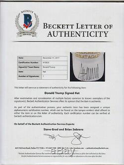 Donald Trump Signed Make America Great Again Maga Hat, Beckett Certified In Case