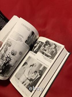 Donald Trump THE ART OF THE DEAL signed book