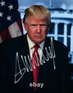 Donald Trump autographed 8x10 Picture signed Photo and COA