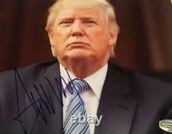 Donald Trump autographed 8x10 color photo JSA letter