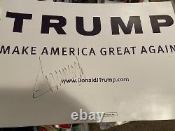 Donald trump signed campain sign