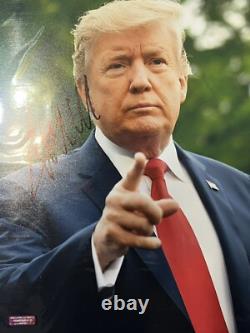 Dondald Trump 45th/47th President signed Photo with COA