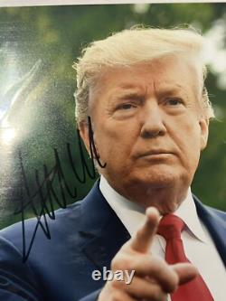 Dondald Trump 45th/47th President signed Photo with COA