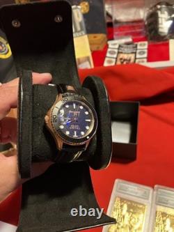 FUNKO POP DOLL Hand Signed by Donald Trump COA 2016 Campaign to the White House