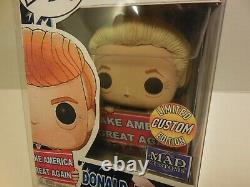 Funko POP Donald Trump WITH SIGN With PROTECTOR