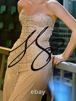 Ivanka Trump Signed 5x7 Photo With COA