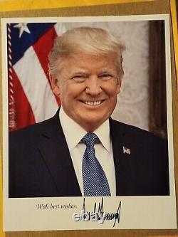 PRESIDENT Donald J. Trump Autograph