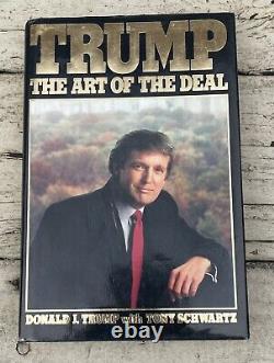 PSA/DNA President DONALD TRUMP Signed Art Of The Deal Book Apprentice Cast