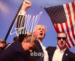 President DONALD TRUMP Signed 8x10 inch MAGA Original Authentic Autograph withCOA