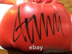 President DONALD TRUMP signed Everlast Boxing Glove MAGA JSA LOA VERY RARE NICE