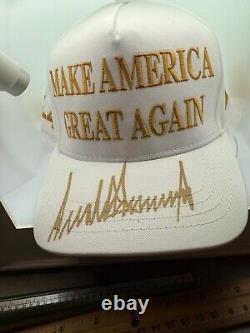 President Donald J. Trump SIGNED AUTOGRAPHED WHITE/GOLD MAGA Hat Cap RARE