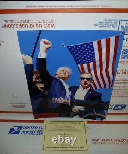 President Donald Trump Autographed 8x10 Photo and COA