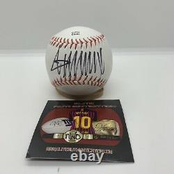 President Donald Trump Hand Signed Autographed Rawlings Baseball with COA 27910