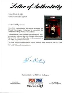 President Donald Trump Signed 8x10 Photo Holding Cash PSA/DNA