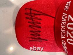 President Donald Trump Signed Autograph MAGA Official USA Cali Fame Hat Rare