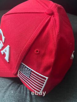 President Donald Trump signed MAGA Hat JSA LOA Auto Grade 9