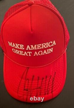 President Donald Trump signed MAGA Hat JSA LOA Bold Auto Rare Mike Pence Z520