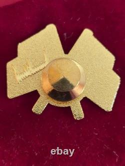RARE Authentic VIP Signed Flag Pin DESIGNED By President Trump 47 Version! READ