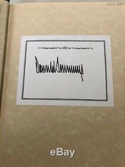 Real Hand SIGNED FIRST EDITION signature President Donald Trump ART OF COMEBACK
