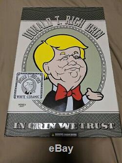 Ron English Grin Donald T Rich Trump Dual Signed Doodled NYC NYCC White Ceramic