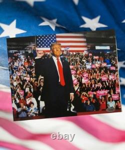 USA PRESIDENT DONALD TRUMP Hand Signed 8x10 MAGA Rally Photo Autographed COA