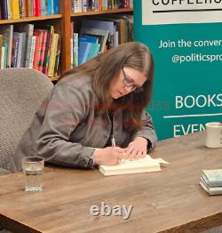 2X Mary Trump SIGNÉ 1ère/1ère Trop et Jamais Assez Qui Pourrait Jamais T'aimer