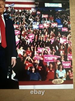 45e/47e PRÉSIDENT DES ÉTATS-UNIS DONALD J. TRUMP PHOTO GLOSSY 8x10 SIGNÉE À LA MAIN VSA COA