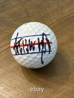 45e/47e Président Donald Trump Balle de Golf Signée Autographiée USA COA MAGA