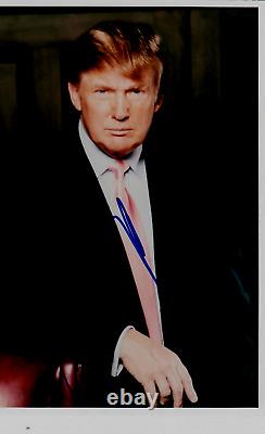 45e Président Américain Donald Trump Signé À La Main 8x10 Photo Couleur Todd Mueller Coa