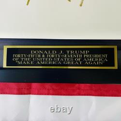 AUTENTIQUE Autographe de Donald Trump Inauguration 2017
