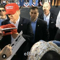 Atout 2016 Autographié Donald Campagne Alabama Rouge Signé Maga Hat Preuve Exact