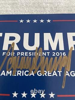 Autocollant Trump 2016 MAGA 4x6 signé à la main en encre dorée