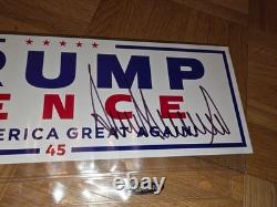 Autocollant de pare-chocs signé Donald Trump avec certificat d'authenticité Campagne Trump/Pence 2016
