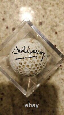 Autographié Donald Trump Golf Ball