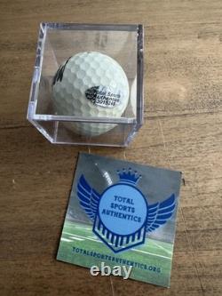 BALLE DE GOLF SIGNÉE PAR DONALD TRUMP ? MAGA avec HOLO COA AUTOGRAPHE DU PRÉSIDENT